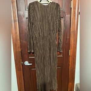 Elegant Brown Pleated Maxi Dress